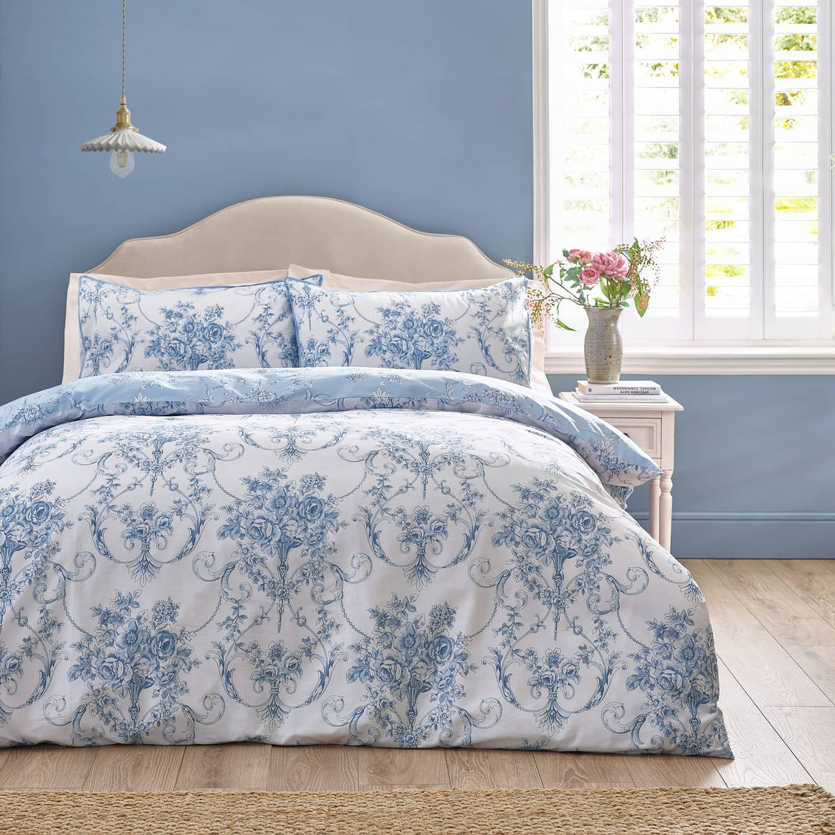 Catherine Lansfield Antoinette Duvet Cover Set - Antoinette Damask Duvet Set