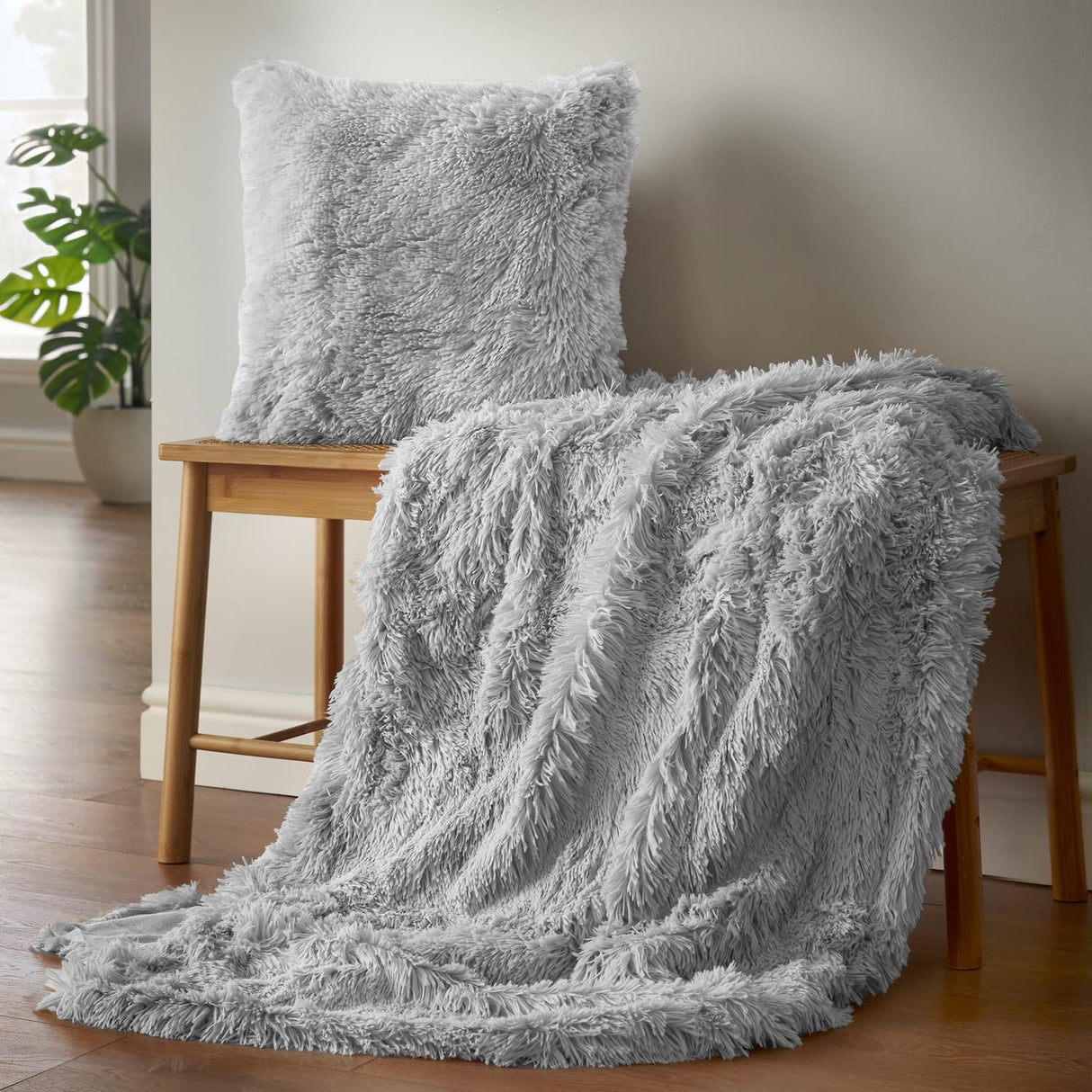 Catherine Lansfield Cuddly Duvet Cover Set - Cuddly Silver Group