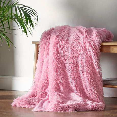 Catherine Lansfield Cuddly Reversible Throw – Blush – 150cm x 200cm / 245cm x 280cm - Cuddly Throw Candy