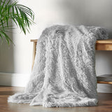 Catherine Lansfield Cuddly Reversible Throw – Silver – 150cm x 200cm / 245cm x 280cm - Cuddly Throw Silver