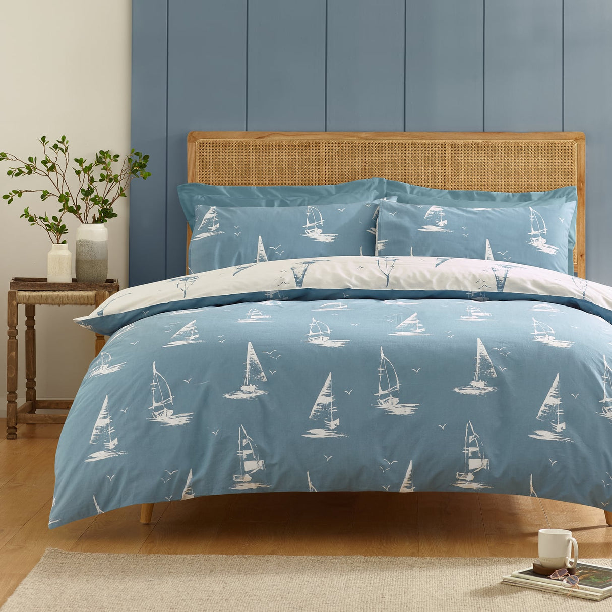 Catherine Lansfield Salcombe Boats Duvet Cover Set - Salcombe Blue Duvet Set