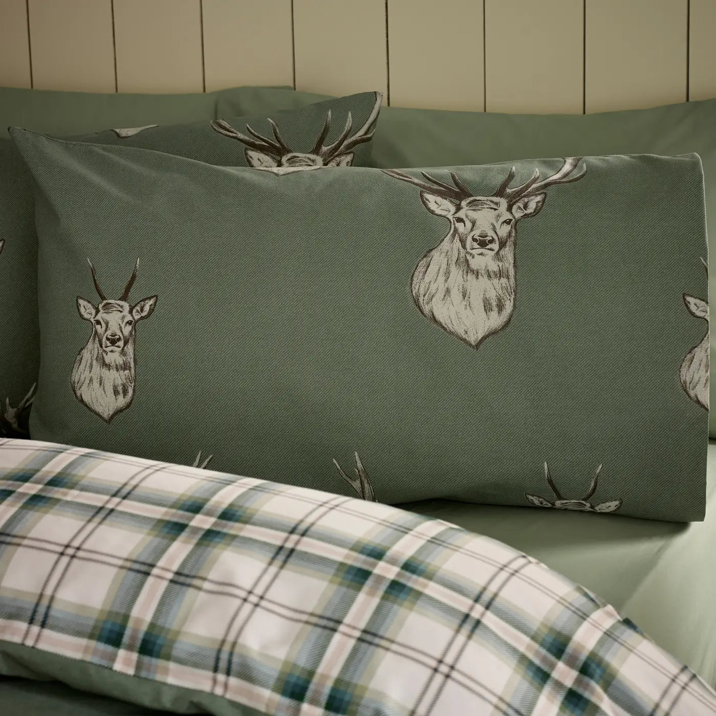 Stag Duvet Cover by Catherine Lansfield