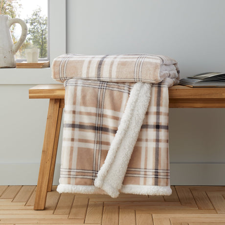 Catherine Lansfield Kelso Check Sherpa Reversible Throw – Natural – 130cm x 170cm