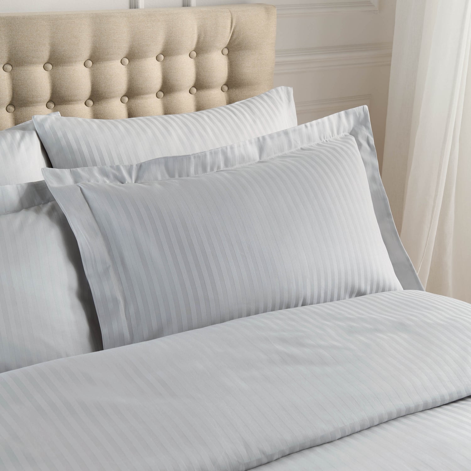 Catherine Lansfield 300 Thread Count Satin Stripe Pillowcases