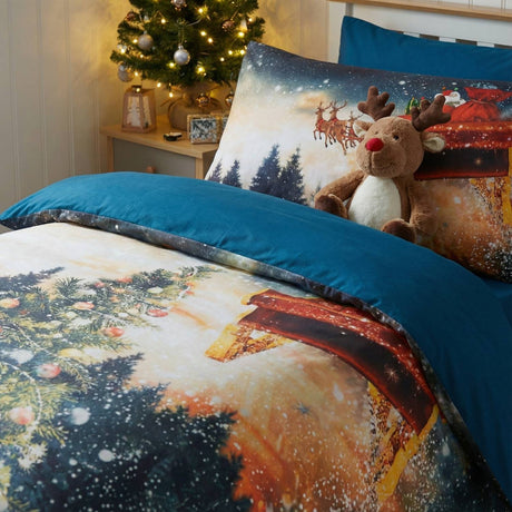 Northern Lights Duvet Cover Set by Rapport Home