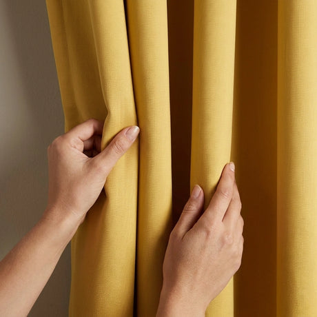 100% Blackout Eyelet Curtains 9