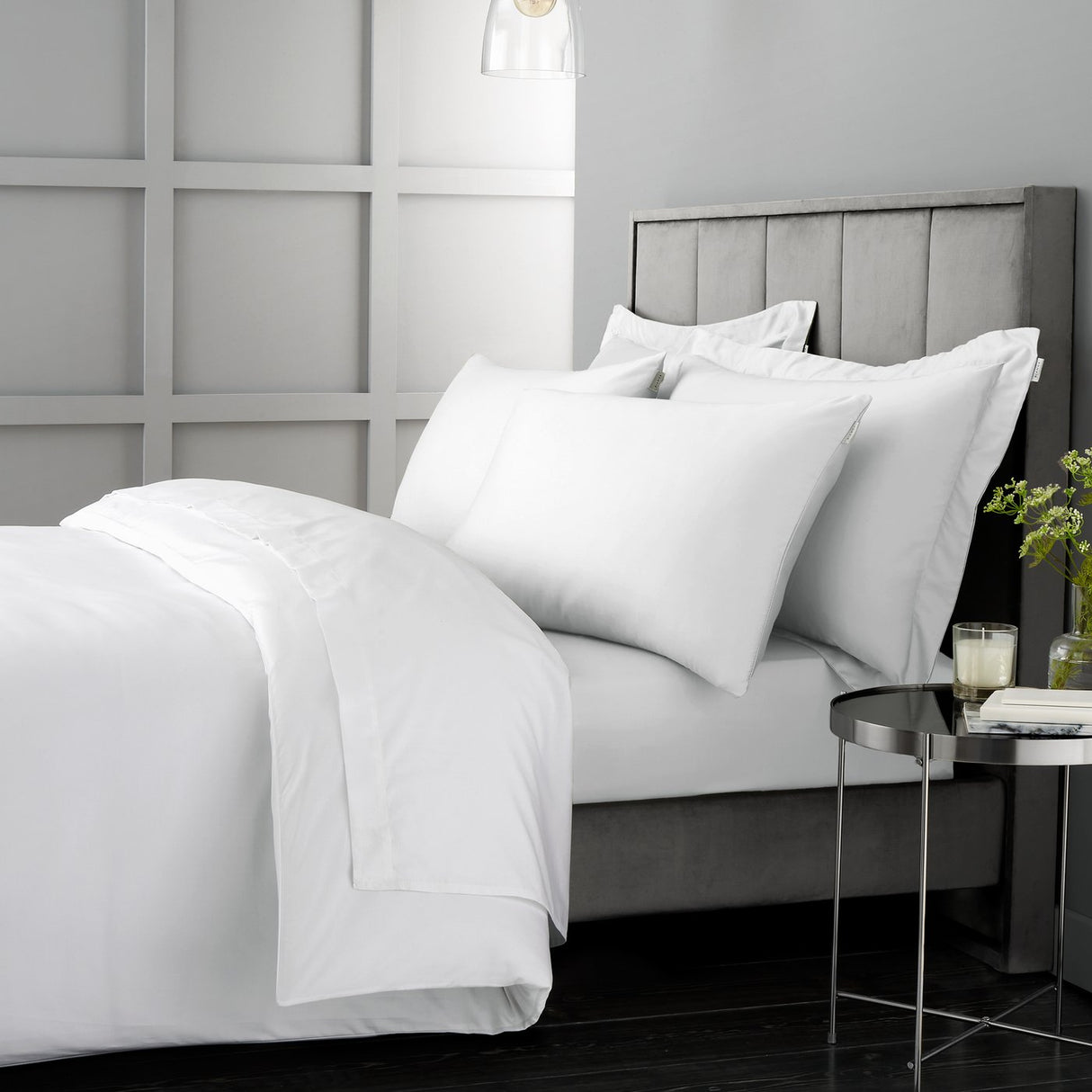 Bianca 400 Thread Count Cotton Sateen Double Duvet Cover Set with Pillowcases White