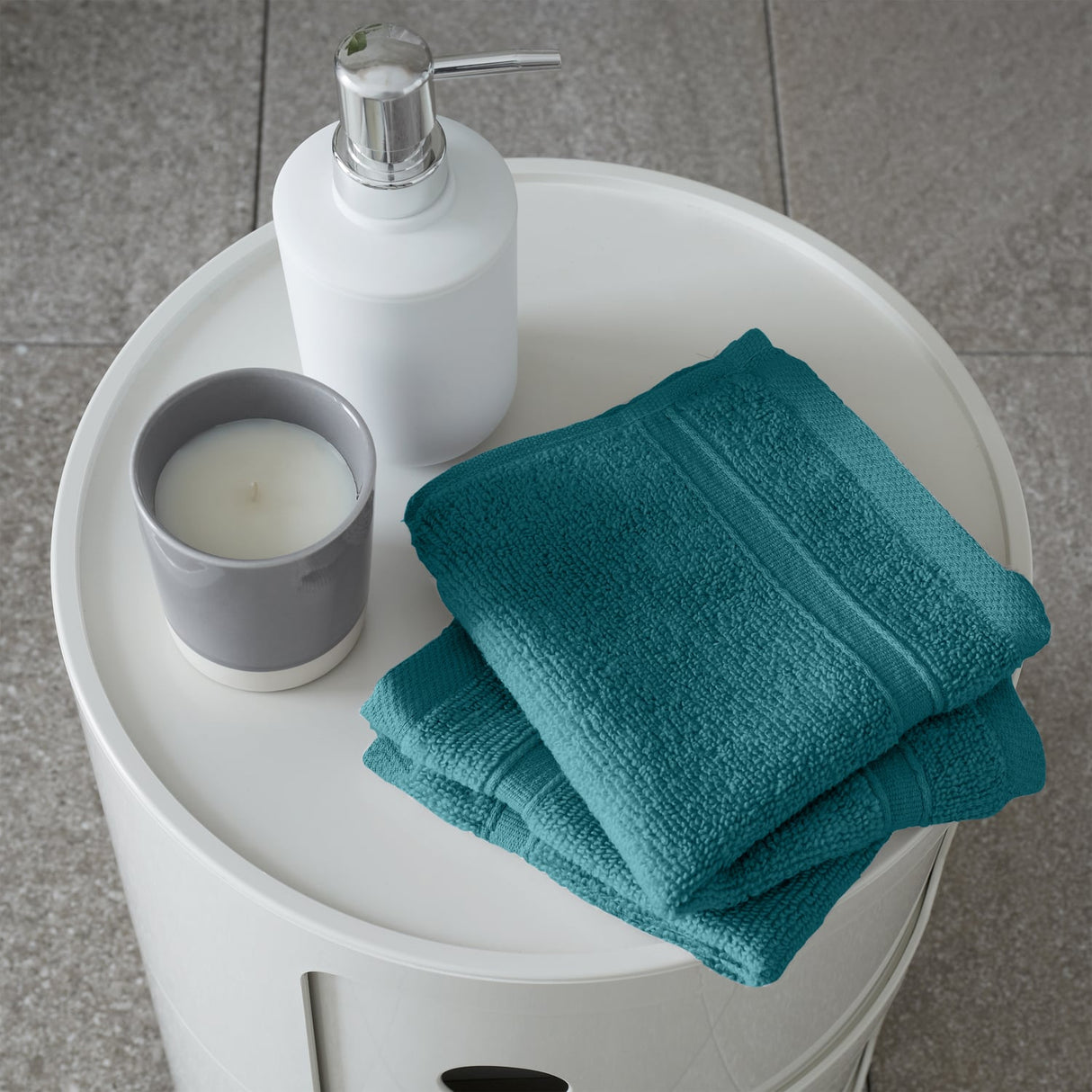Catherine Lansfield Zero Twist 450gsm Teal 100% Cotton Towels