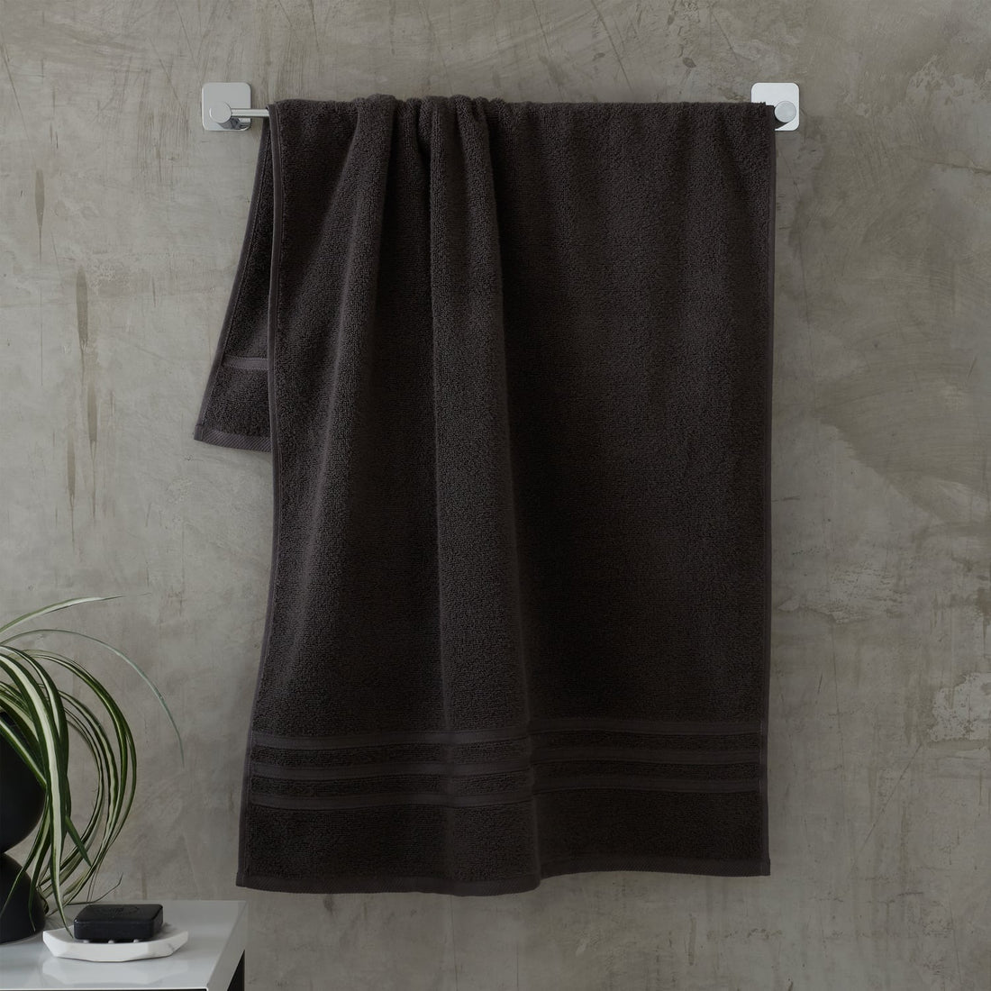 Catherine Lansfield Zero Twist 450gsm Charcoal 100% Cotton Towels