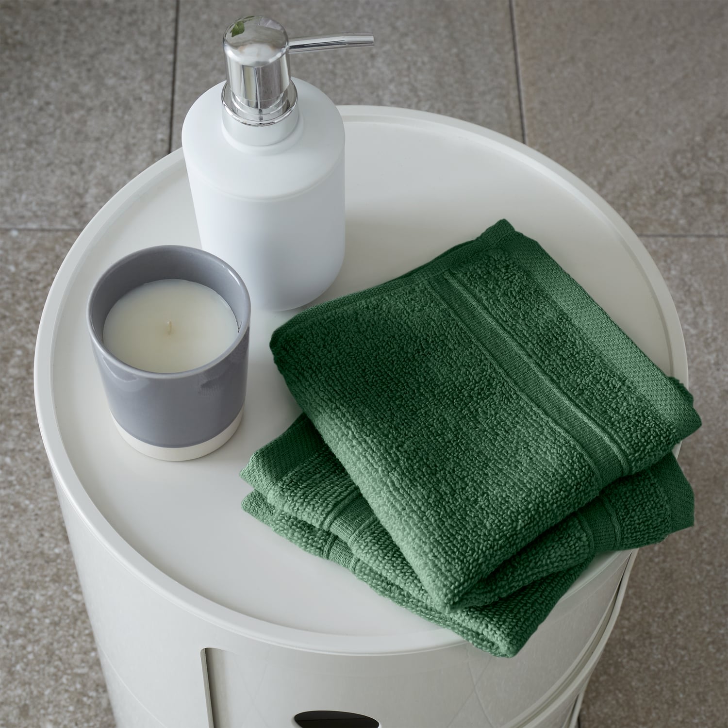 Catherine Lansfield Zero Twist 100% Cotton 450gsm Towels - Dark Green - Zero Twist Dark Green Face Cloth Pair