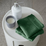 Catherine Lansfield Zero Twist 100% Cotton 450gsm Towels - Dark Green - Zero Twist Dark Green Face Cloth Pair