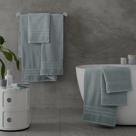 Catherine Lansfield Zero Twist 100% Cotton 450gsm Towels - Sage Green - Zero Twist Sage Green Group