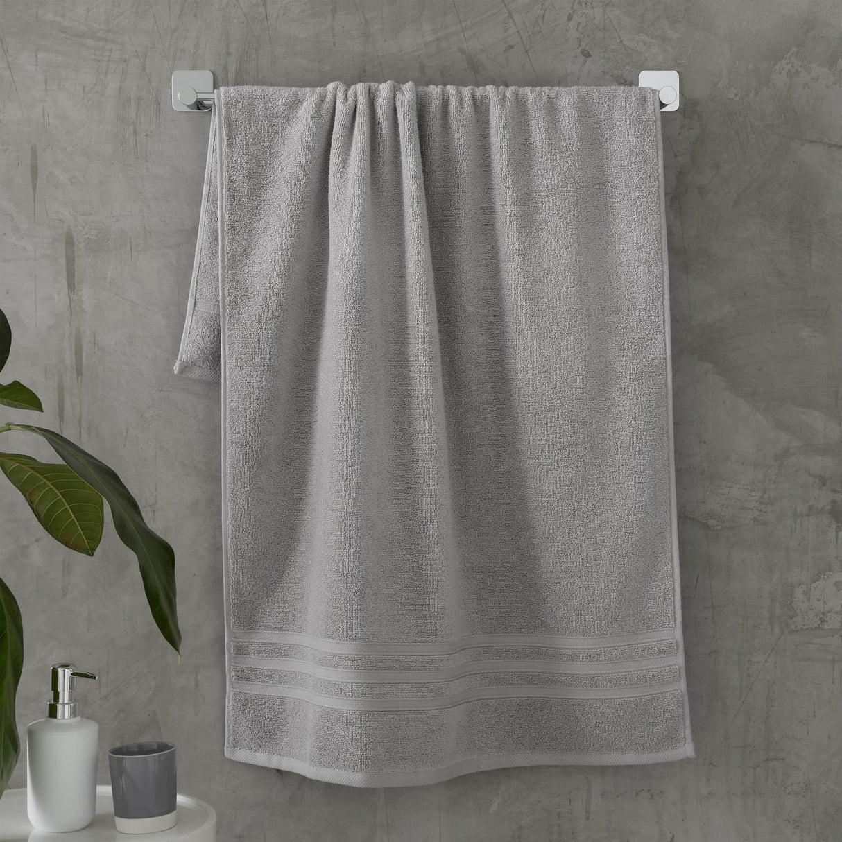 Catherine Lansfield Zero Twist 100% Cotton 450gsm Towels - Silver - Zero Twist Silver Towels