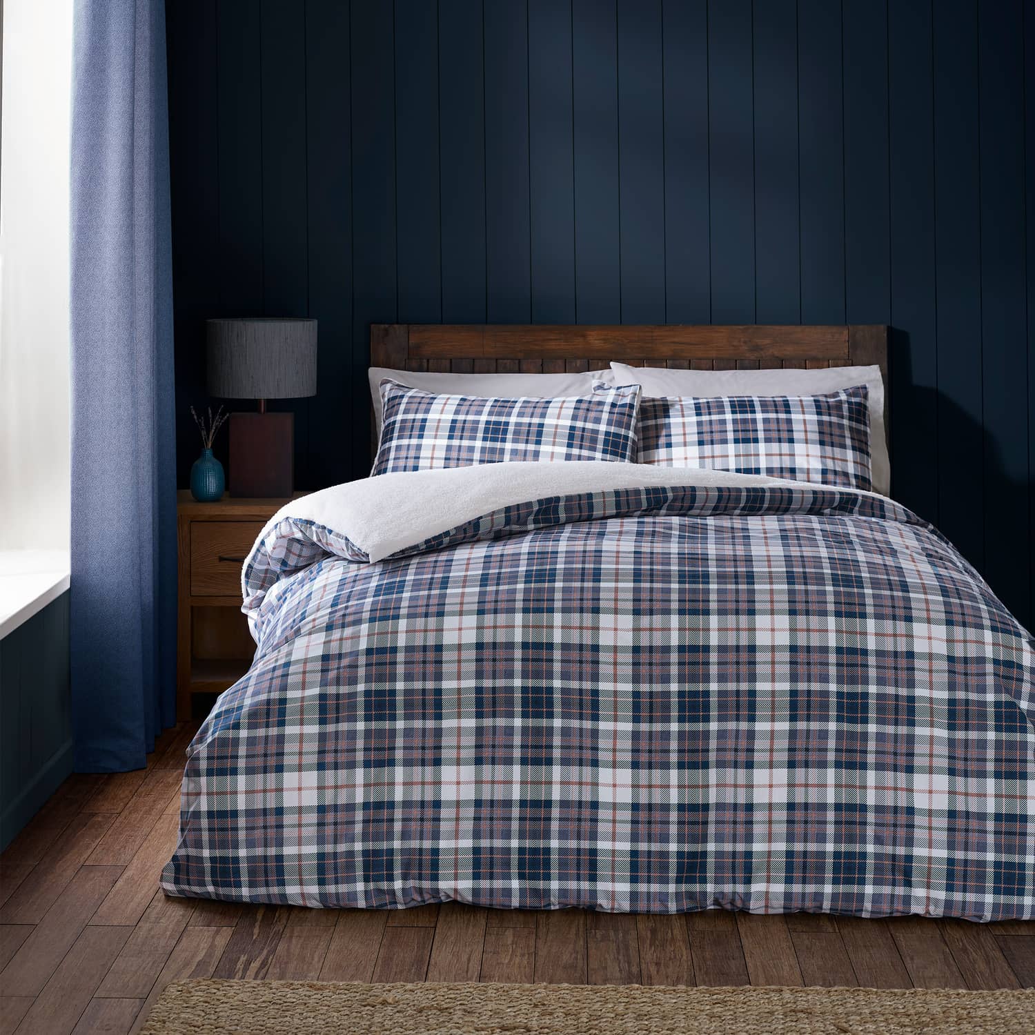 Catherine Lansfield Cosy Sherpa Check Duvet Cover Set