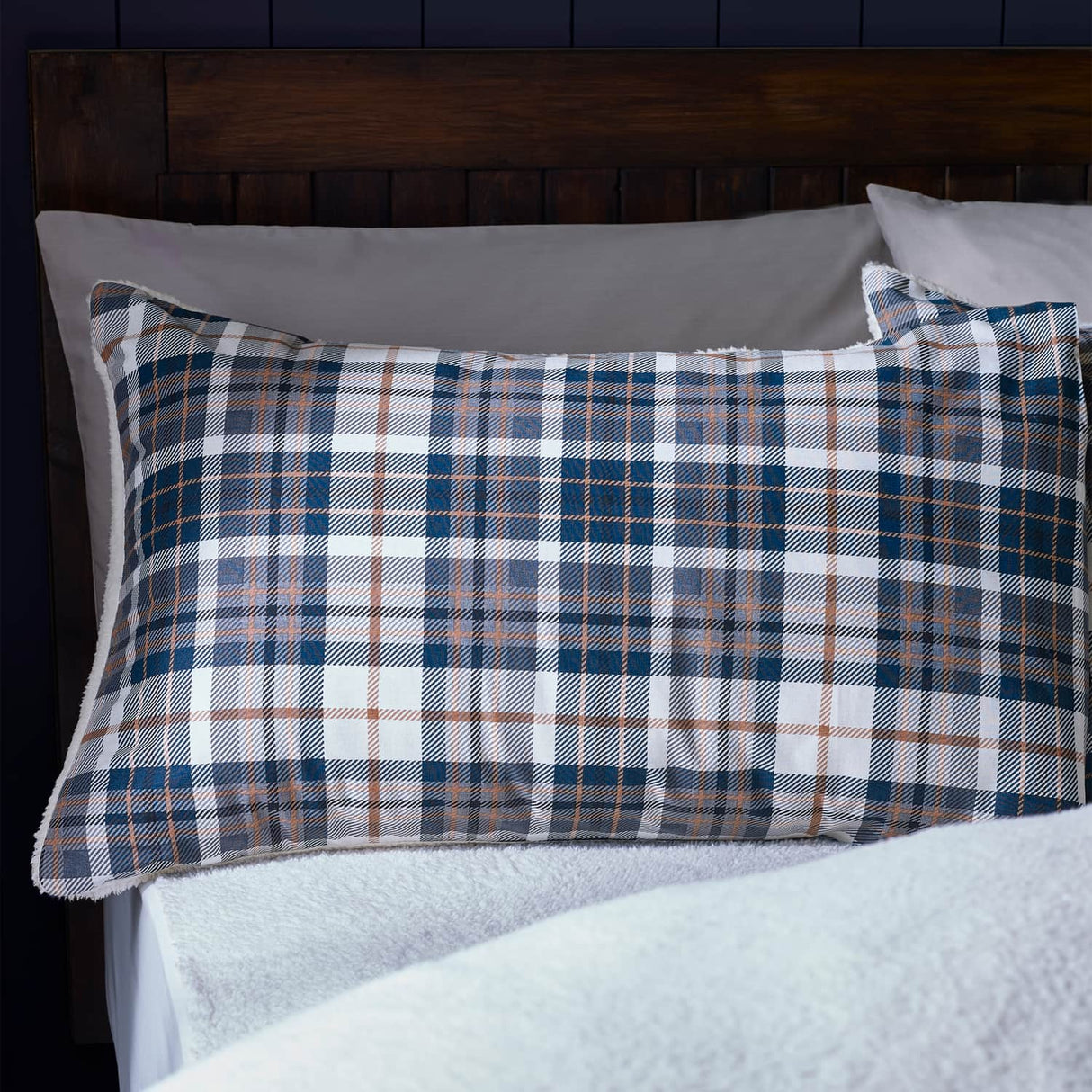 Catherine Lansfield Cosy Sherpa Check Duvet Cover Set - Cosy Sherpa Check Navy Duvet Set