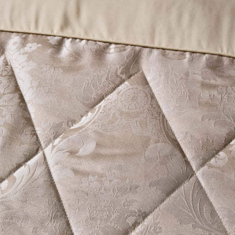 Catherine Lansfield Damask Jacquard Runner - Damask Jacquard Bedspread Champagne