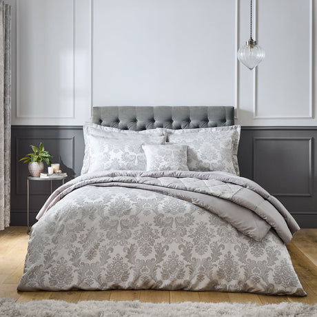 Catherine Lansfield Damask Jacquard Silver Duvet Cover Bedding Set