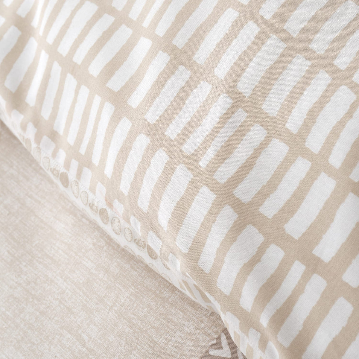 Catherine Lansfield Larsson Geo Duvet Cover Set - Natural - Larsson Geo Duvet Set Natural
