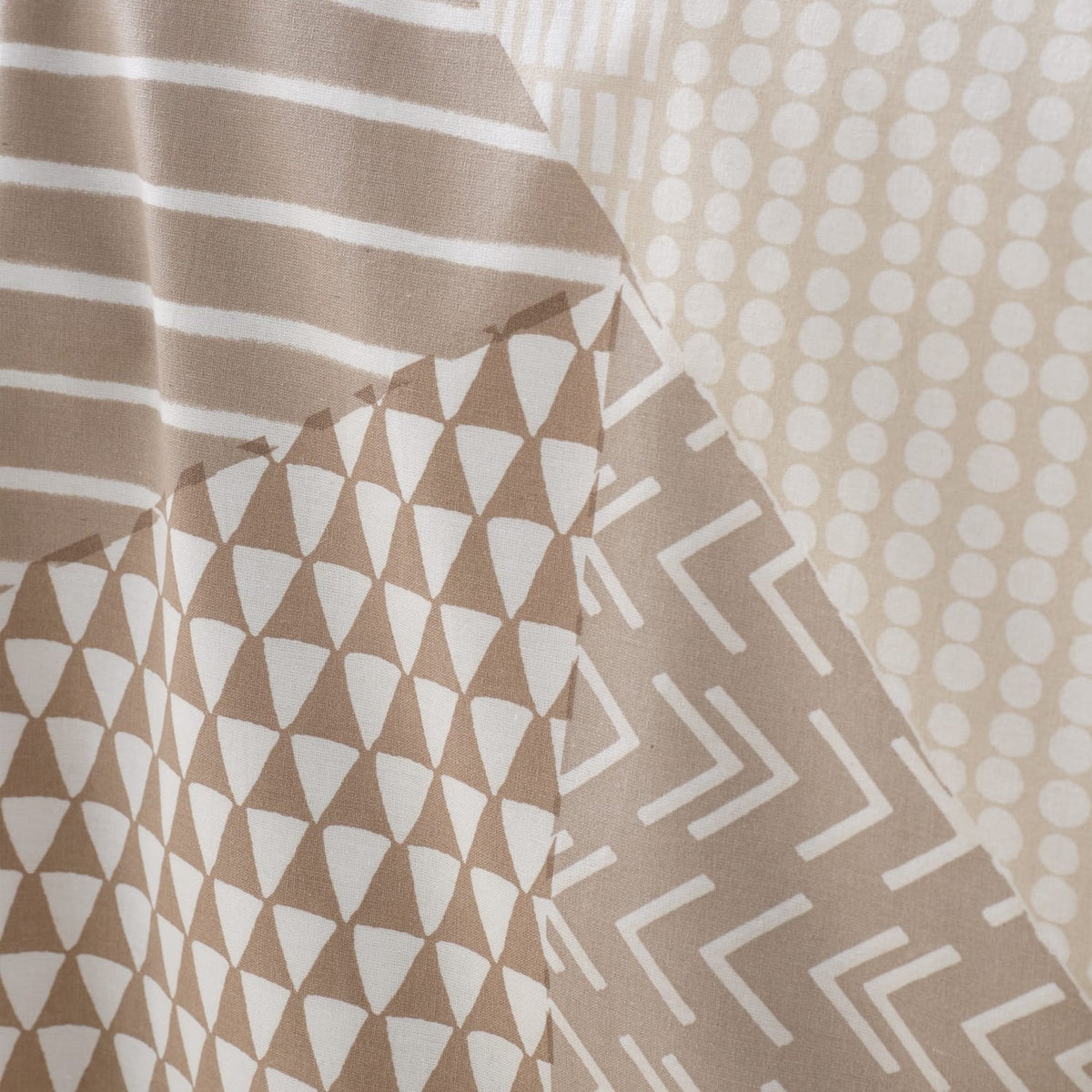 Catherine Lansfield Larsson Geo Duvet Cover Set - Natural - Larsson Geo Duvet Set Natural
