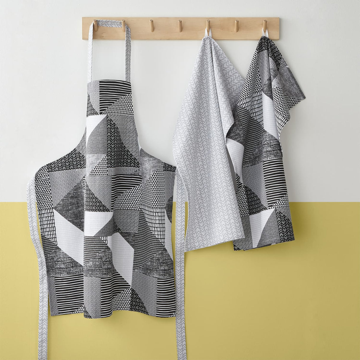 Catherine Lansfield Larsson Geo Geometric Grey Cotton Apron