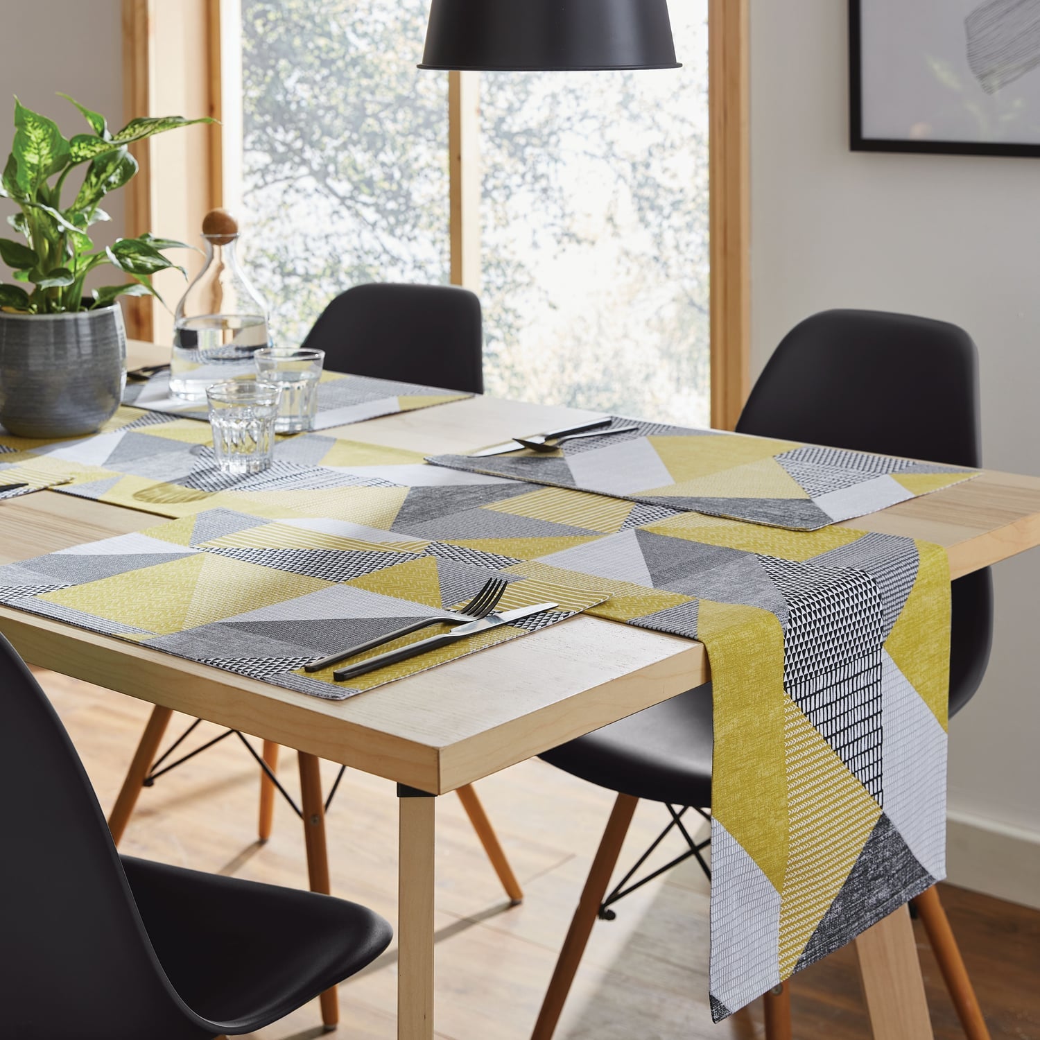 Catherine Lansfield Larsson Geo Geometric Ochre Placemat 2 Pack - Larsson Geo Ochre Placemat Pair