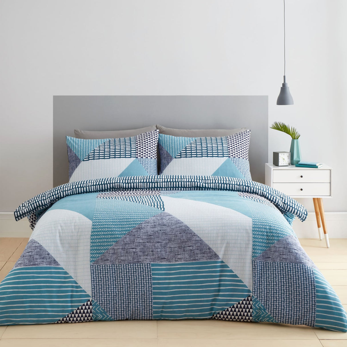 Catherine Lansfield Larsson Geo Geometric Shower Curtain - Larsson Geo Teal