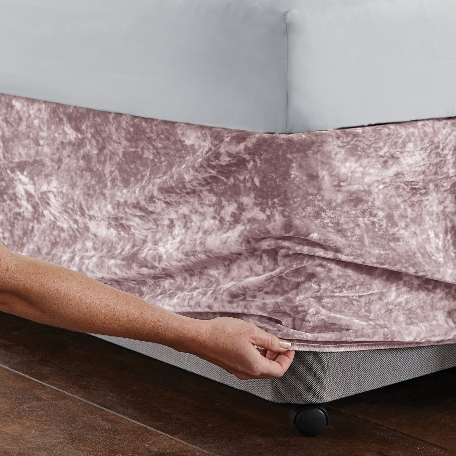 Catherine Lansfield Diamante Filled Cushion 45cm x 45cm - Blush - Crushed Velvet Divan Wrap Band Blush