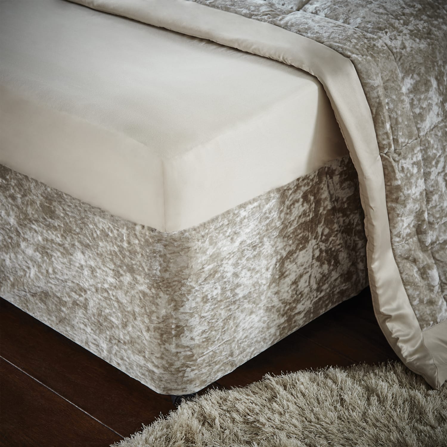 Catherine Lansfield Crushed Velvet Runner - Crushed Velvet Divan Wrap Band Natural