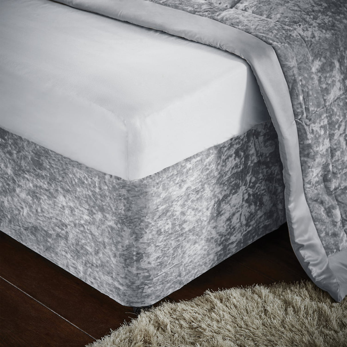 Catherine Lansfield Diamante Filled Cushion 45cm x 45cm - Silver - Crushed Velvet Divan Wrap Band Silver