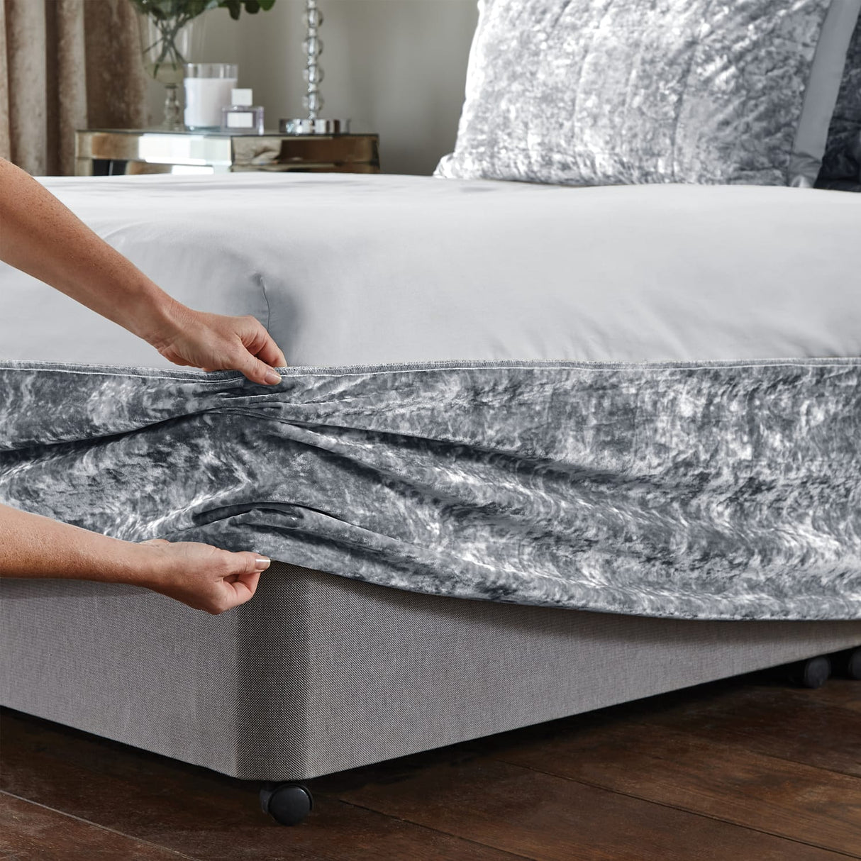 Catherine Lansfield Crushed Velvet Duvet Cover Set - Crushed Velvet Divan Wrap Band Silver