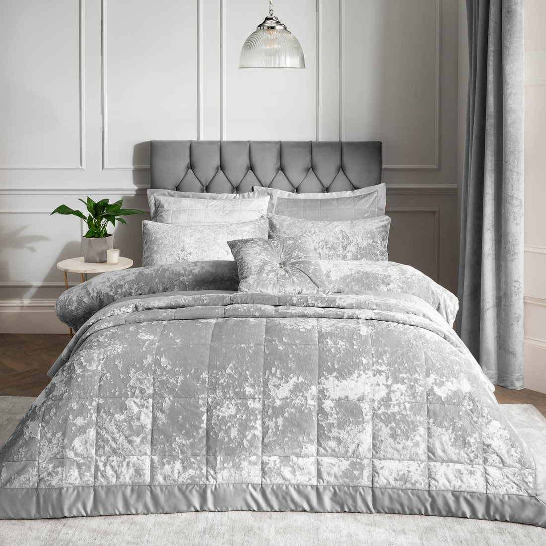 Catherine Lansfield Crushed Silver Velvet Duvet Cover Bedding Set