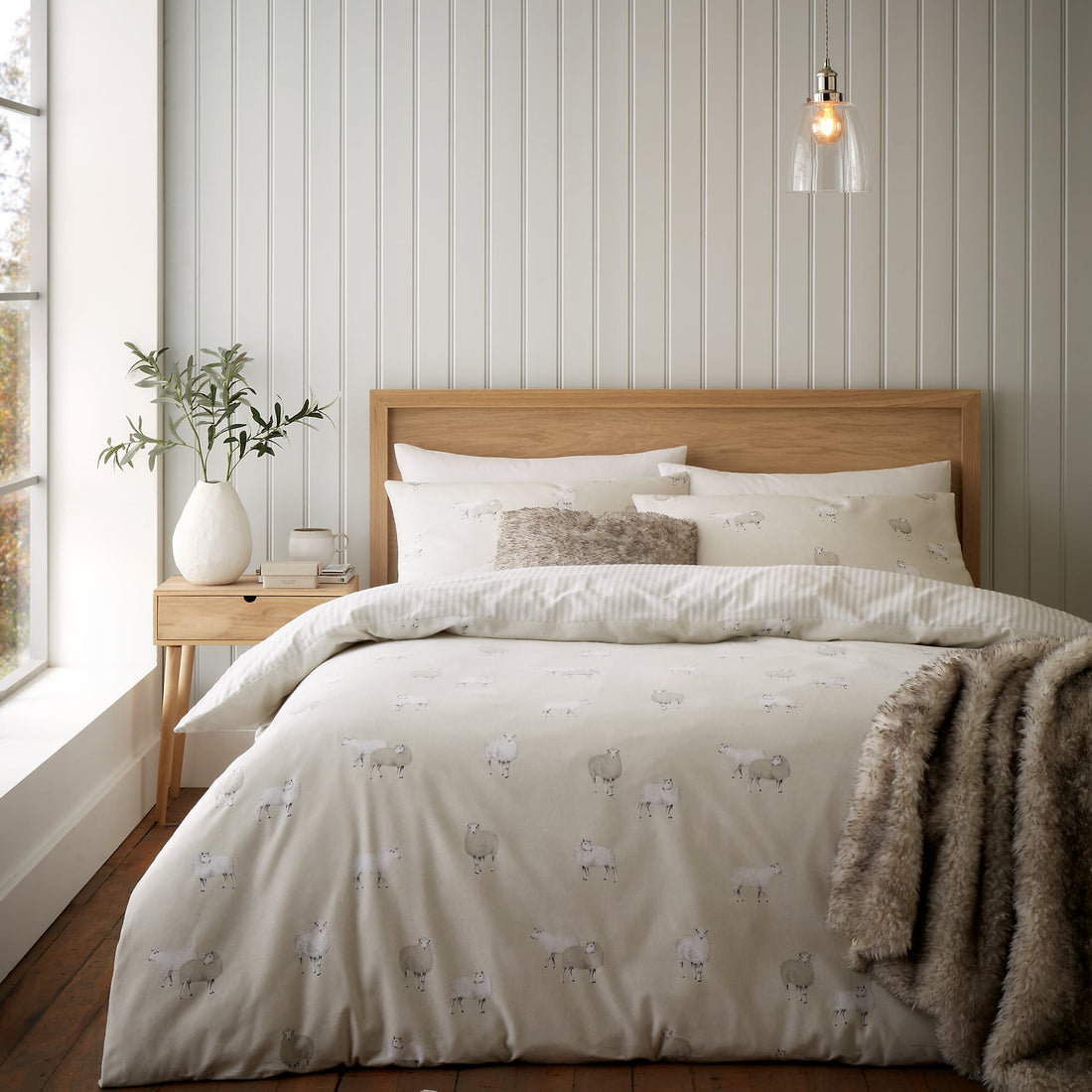 Catherine Lansfield Sheep Brushed Cotton Flannelette Duvet Cover Set