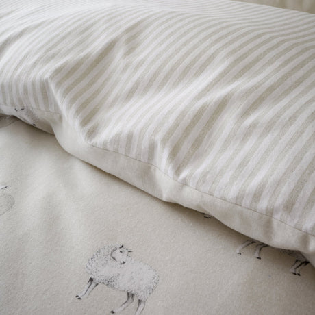 Catherine Lansfield Sheep Brushed Cotton Flannelette Duvet Cover Set - Brushed Sheep Duvet Set