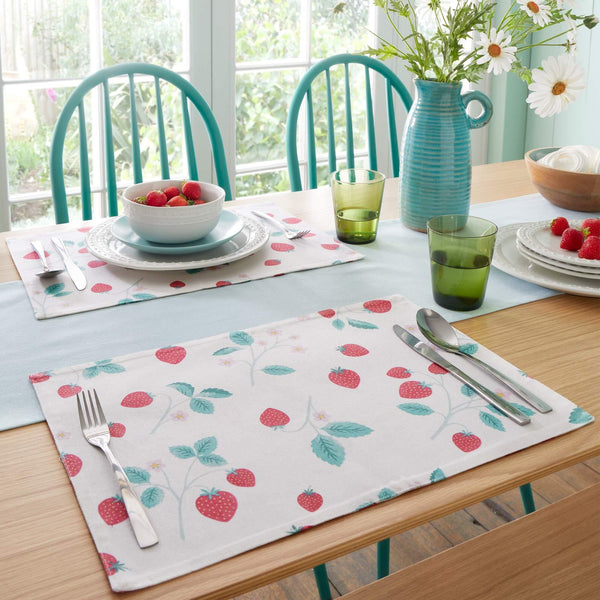 Strawberry Garden Pack of 4 Placemats
