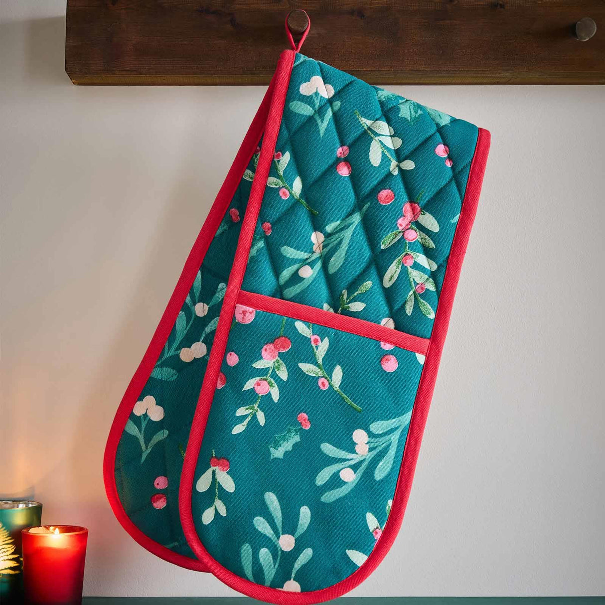 Catherine Lansfield Holly & Mistletoe Christmas Kitchen Textiles Collection 6