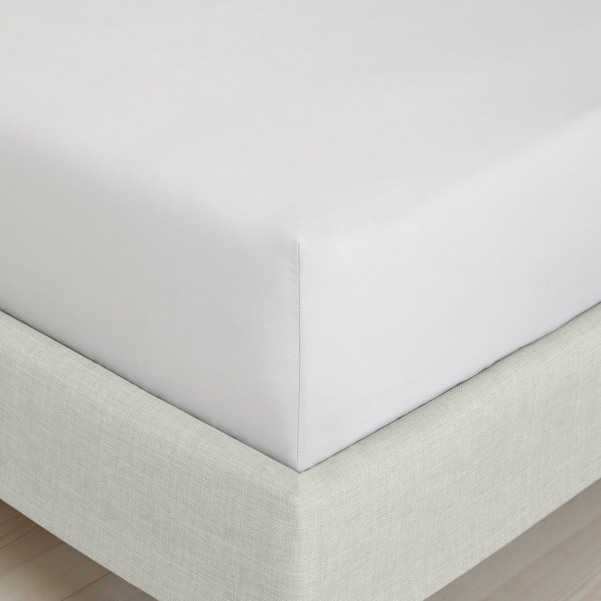 Bianca Fine Linens 200 Thread Count Percale 32cm Deep Grey 100% Cotton Fitted Sheet