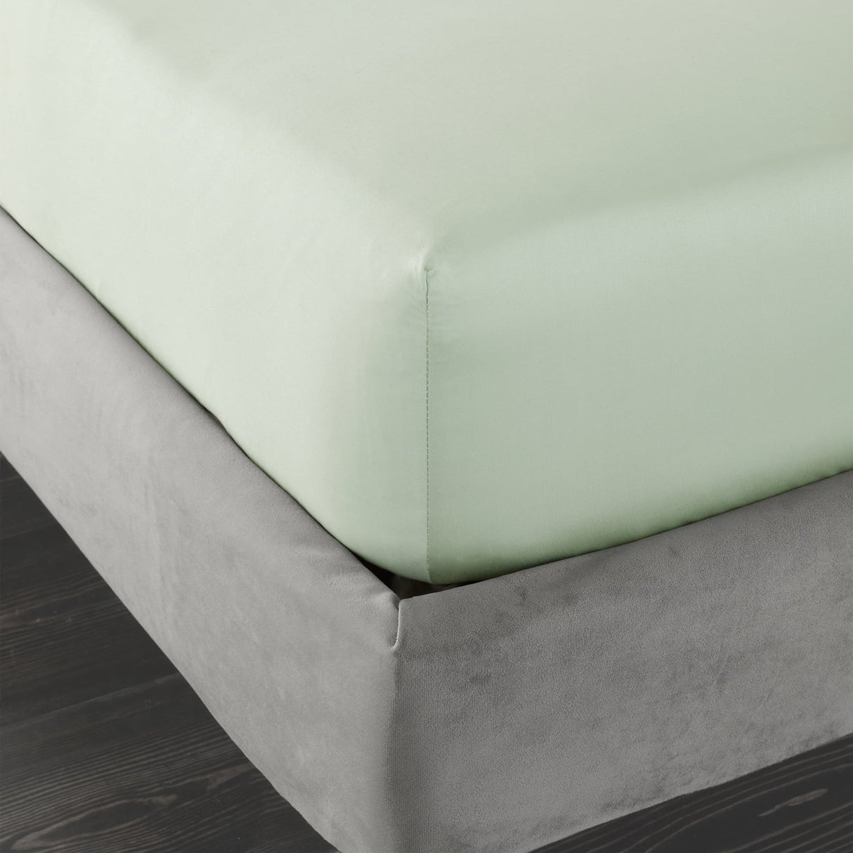 Bianca Fine Linens 400 Thread Count Sateen 36cm Deep Green 100% Cotton Fitted Sheet - 400 Thread Count Cotton Fitted Sheet Green