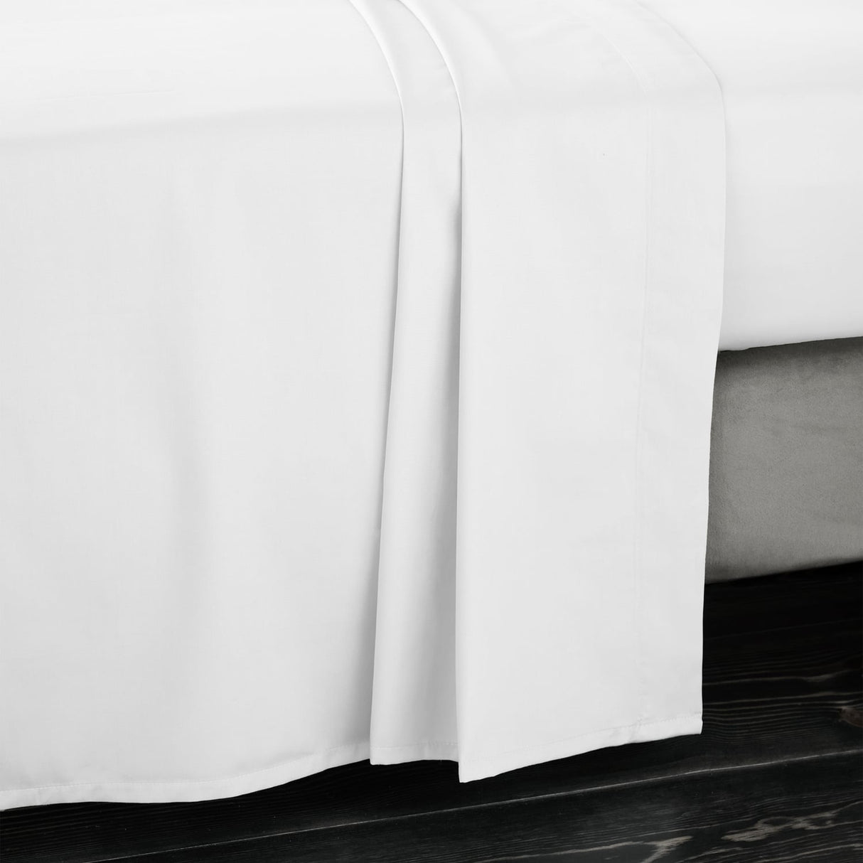Bianca Fine Linens 400 Thread Count Cotton Sateen Flat Sheet