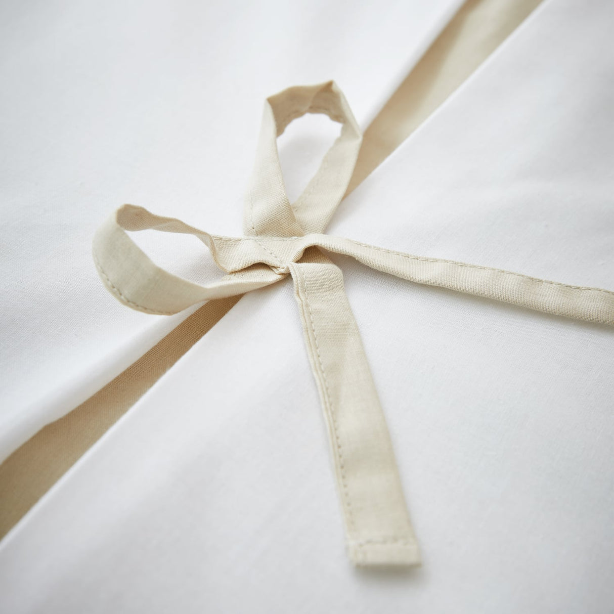 Catherine Lansfield Milo Bow Natural Duvet Cover Set - Natural - Milo Bow Natural