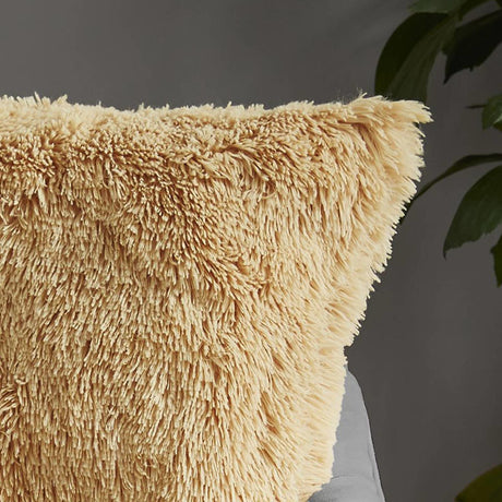 Cuddly Cushion 18" x 18" (45cm x 45cm) by Catherine Lansfield