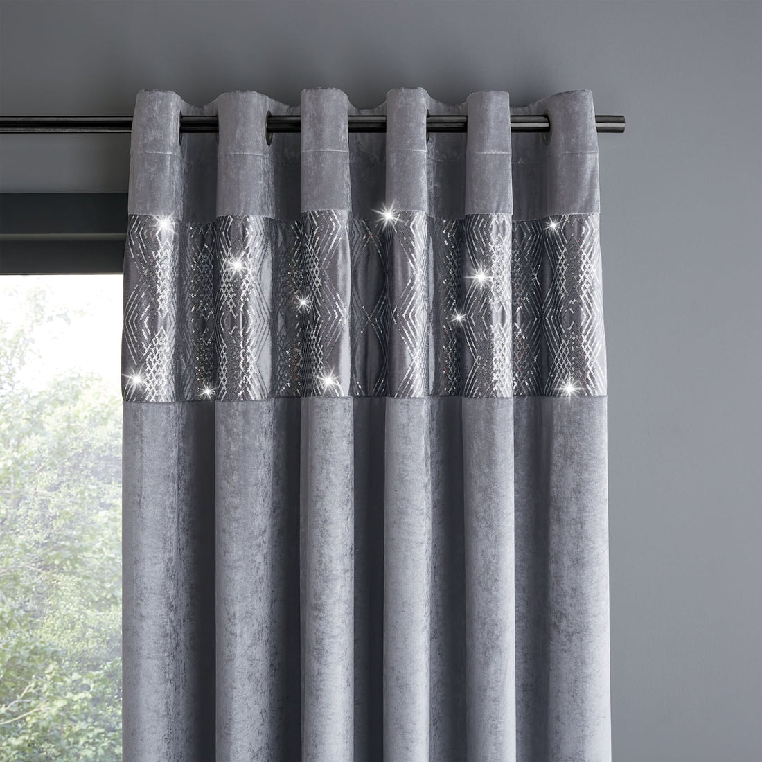 Catherine Lansfield Glamour Sequin Crushed Velvet Eyelet Curtains