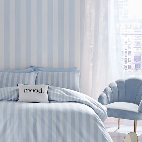 Sassy B Stripe Tease Wallpaper