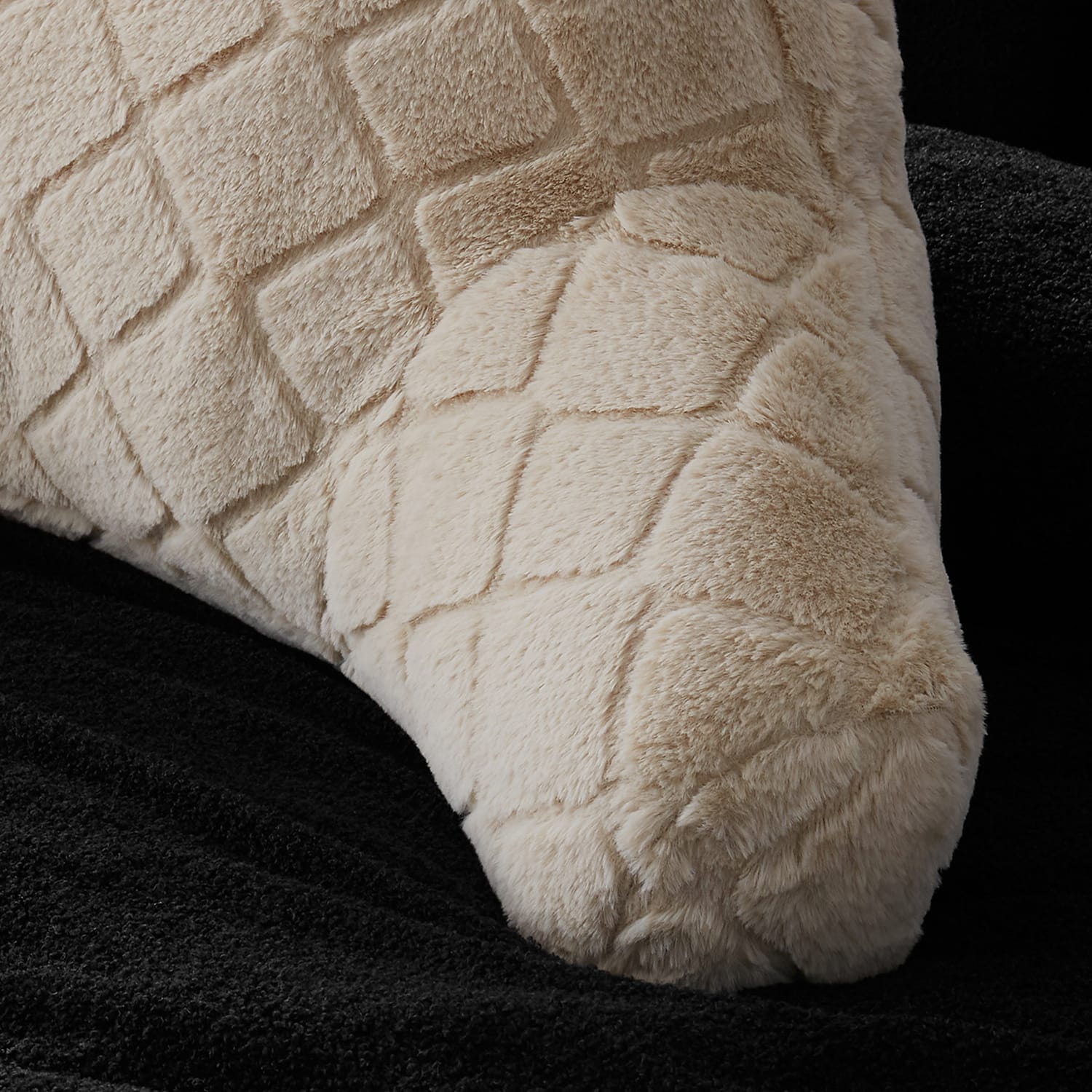 Catherine Lansfield Cosy Diamond V Shaped Filled Cushion - Cosy Diamond Cuddle Chair Natural