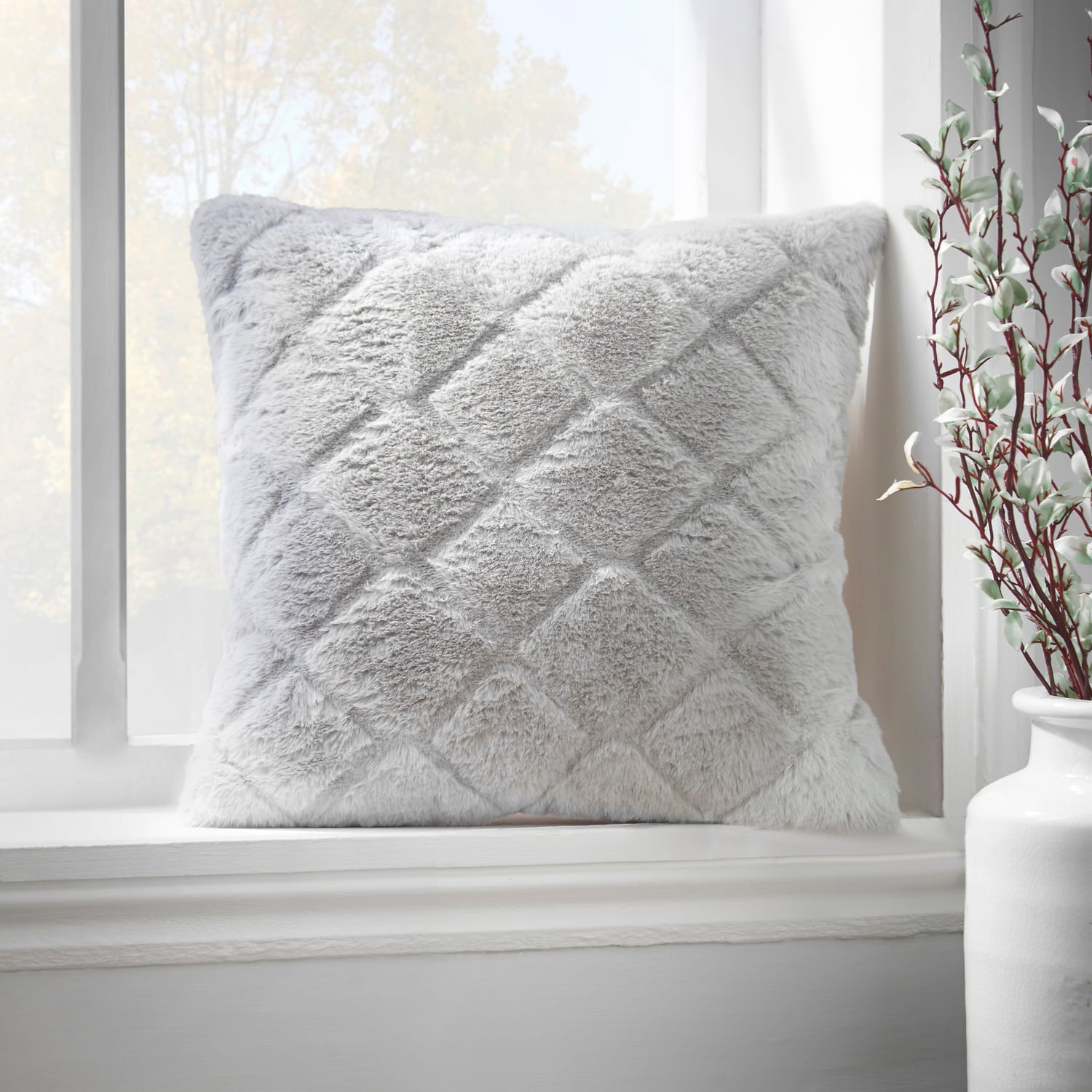 Catherine Lansfield Cosy Diamond Filled Cushion 43cm x 43cm - Silver - Cosy Diamond Cushion Silver