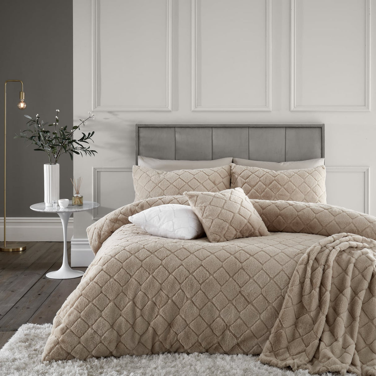 Catherine Lansfield Cosy Diamond Geometric Duvet Cover Set - Natural