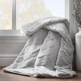 Catherine Lansfield Cosy Diamond Throw – Silver – 130cm x 170cm - Cosy Diamond Throw Silver