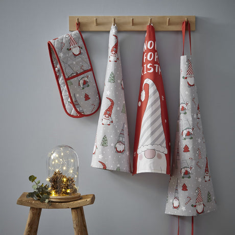 Catherine Lansfield Christmas Gnomes Festive Tea Towel 4 Pack - Christmas Gnomes Adult Kitchen Group