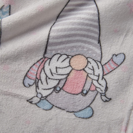 Catherine Lansfield Christmas Festive Gnomes Fleece Throw – Pink – 130cm x 170cm - Christmas Gnomes Pink Throw