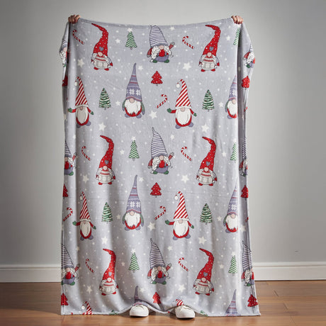 Catherine Lansfield Christmas Festive Gnomes Fleece Throw – Grey – 130cm x 170cm - Cosy Christmas Gnomes Throw