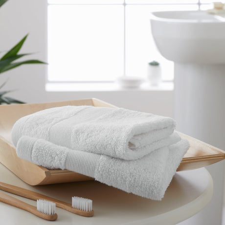 Catherine Lansfield Anti-Bacterial Face Cloth Towel Pair - White
